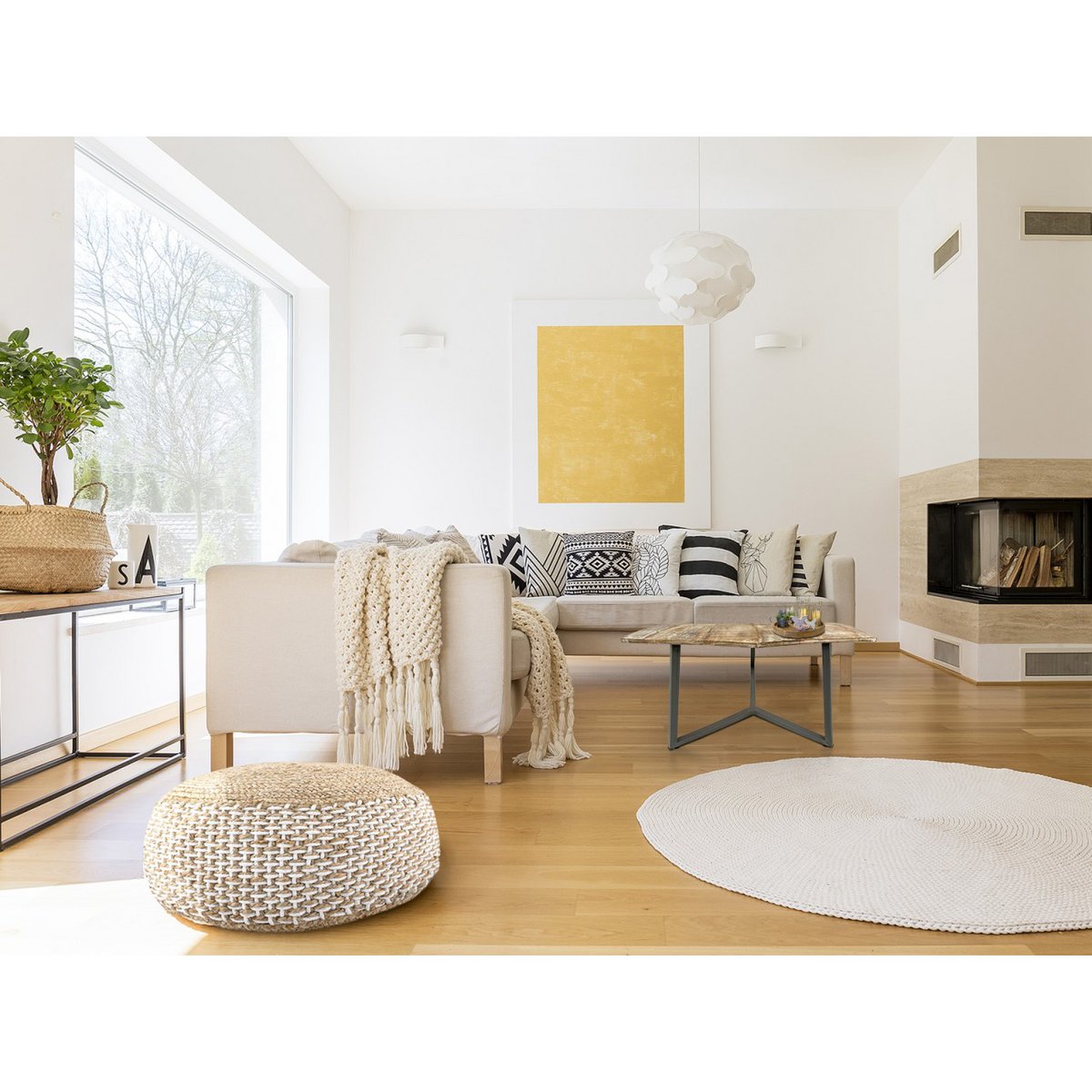 Handcrafted Recycled Wood Coffee Table – Industrial Artisan Design (Made in Germany)