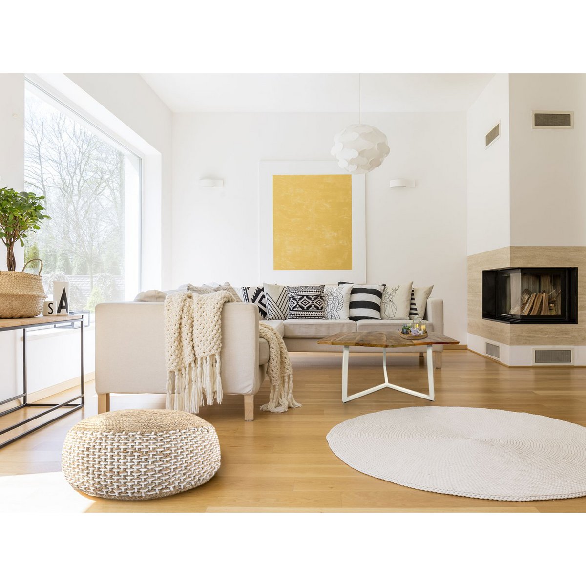 Handcrafted Recycled Wood Coffee Table – Industrial Artisan Design (Made in Germany)