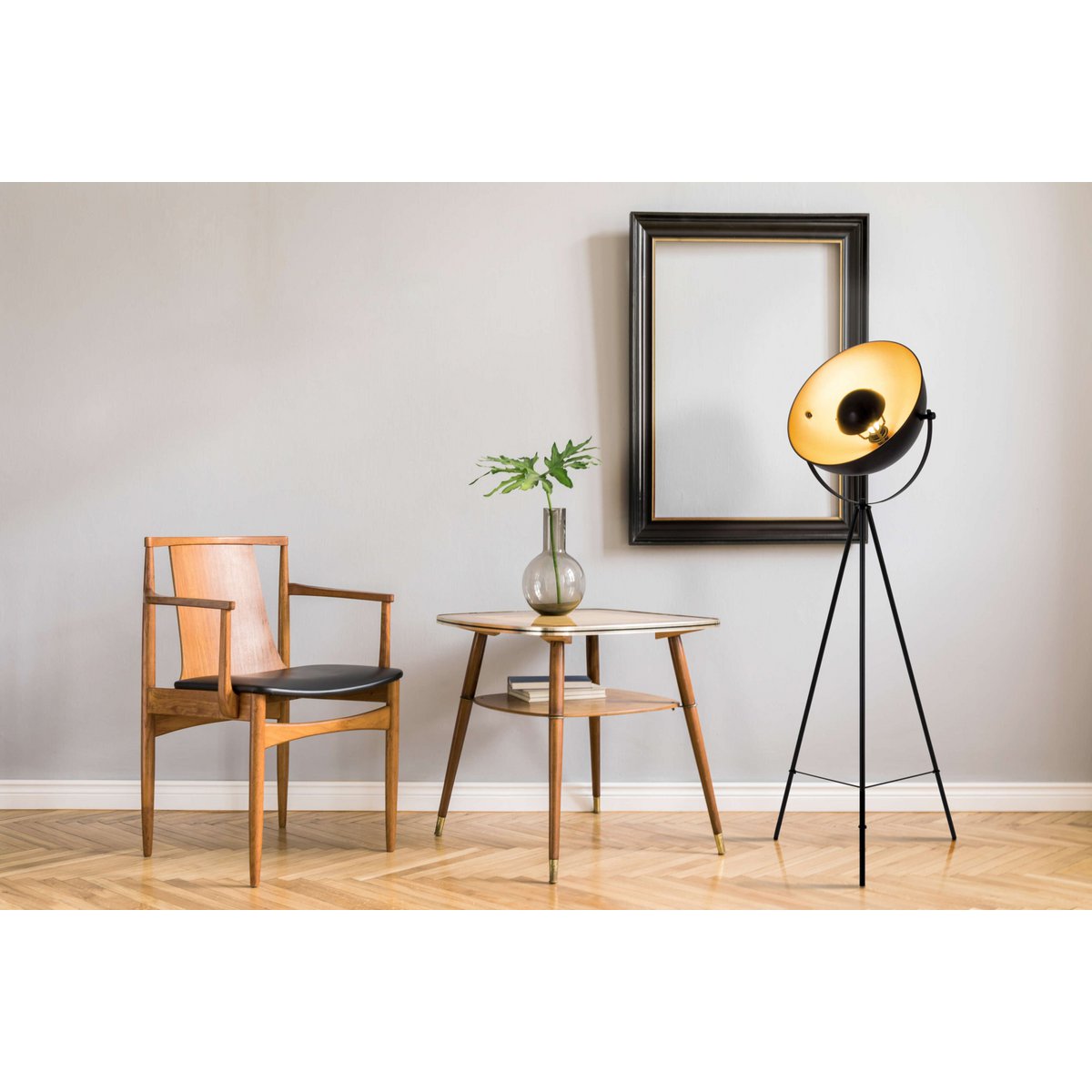 Elegant Black and Gold Three-Legged Floor Lamp for Any Space